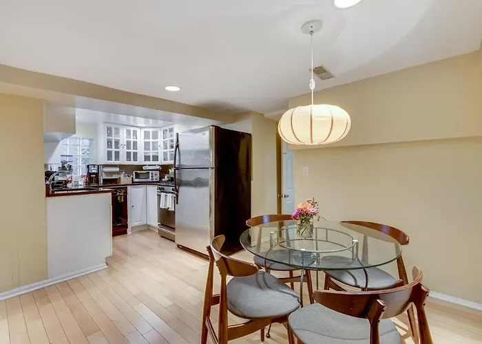 Relax In Winter Park - Will The Garden Access And The Classic, Comfortable Feeling Apts Chicago